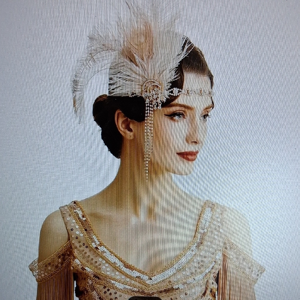 Elegant Cream Feather Headpiece